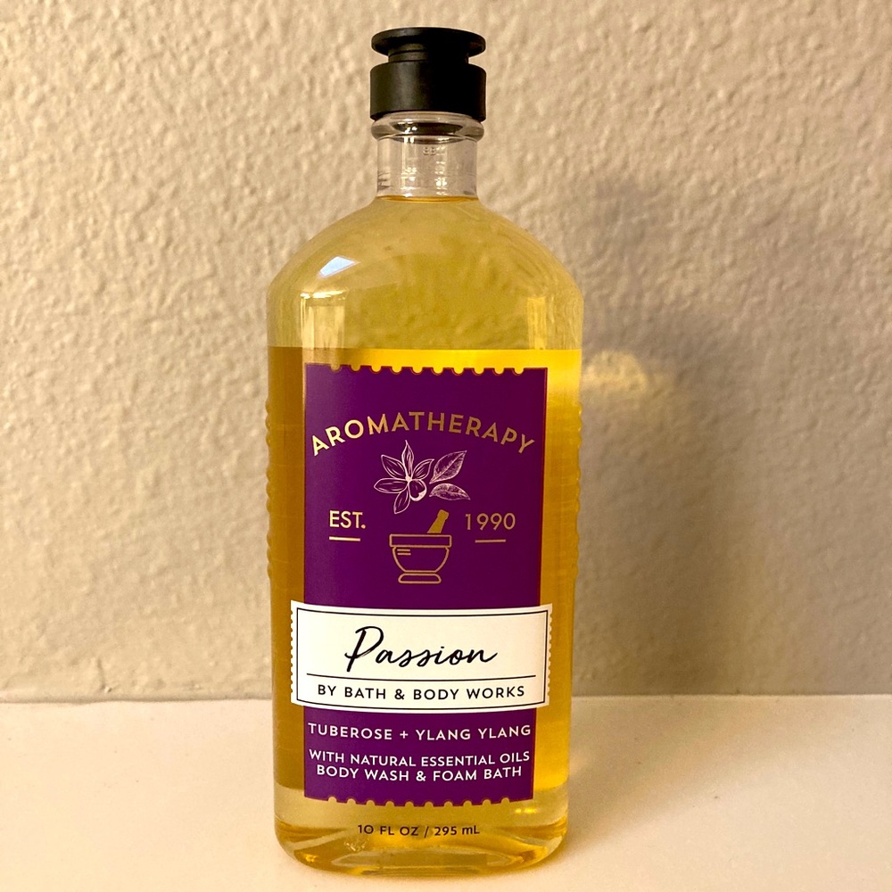Bath and Body Works Passion Aromatherapy Body Wash